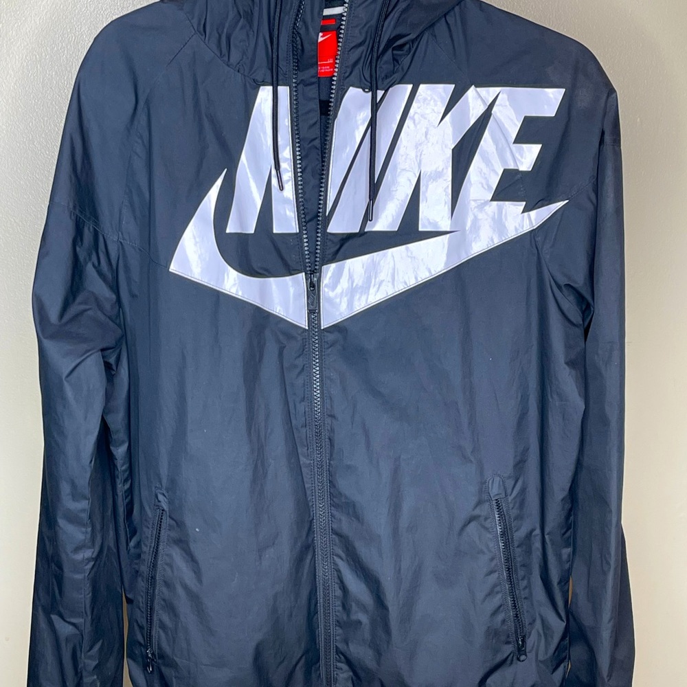 Nike Windrunner, size small, color black